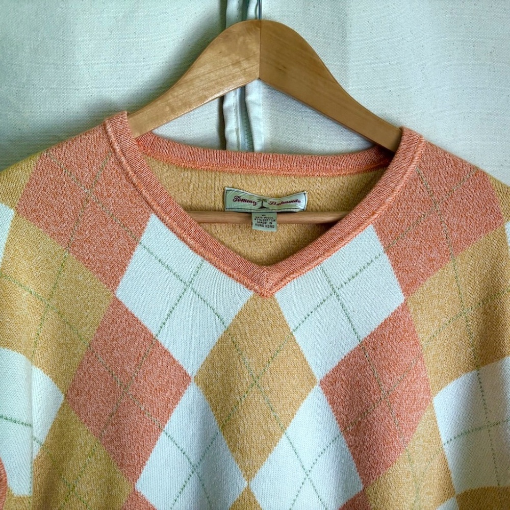 Men's Vintage Tommy Bahamas V-neck Sweater XL